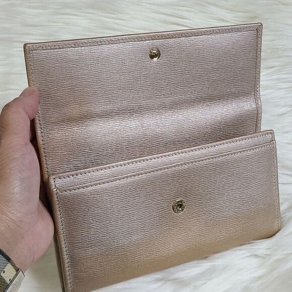 💯 Authentic Gucci Wallet 🍀 - Picture 14 of 16